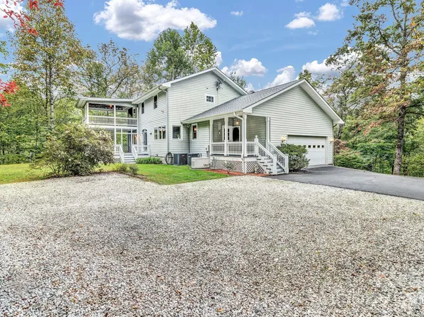 39 Lambert Ln, Black Mountain, NC 28711