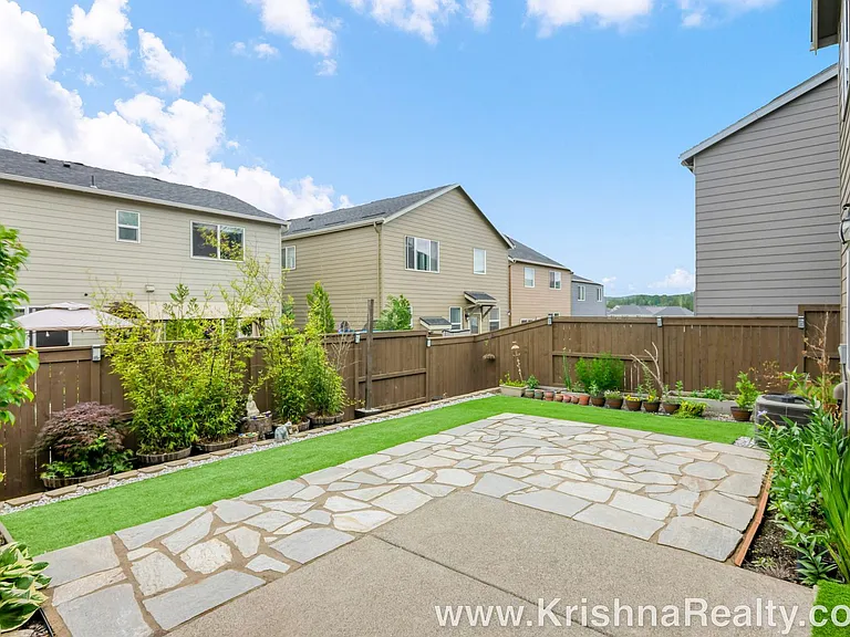 7443 NW 164th Ave — Photo 19