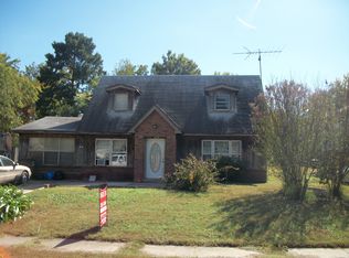 819 Meadowbrook Ln S, Wynne, AR 72396