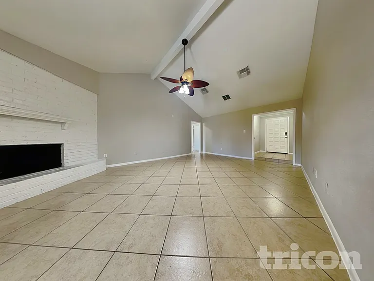 19030 Jodywood Dr — Photo 2