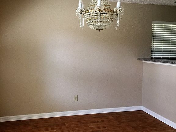 4th image of 5020 Sundown Dr