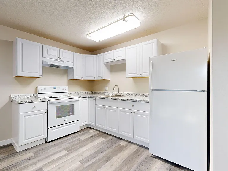 212 N Roosevelt St — Photo 16