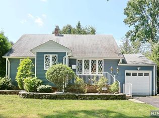 159 7th St, Cresskill, NJ 07626