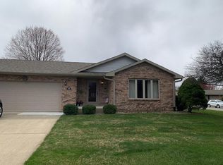 115 Royal Ln, La Porte, IN