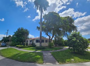 3560 NW 19th St #1, Miami, FL 33125