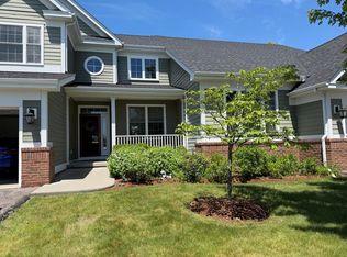 39 Maidstone Ln, Williston, VT 05495