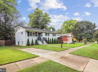 11014 Schuylkill Rd, Rockville, MD 20852