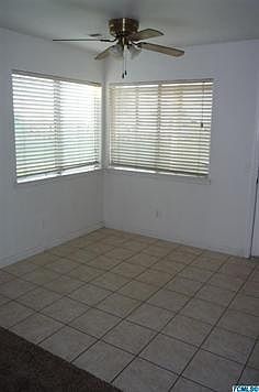4th image of 260 E Stanford Ave