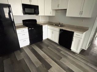 Completely Remodeled 2 Bed, 1 Bath in Prime La Crosse Location, La Crosse, WI 54601