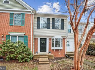 30 Gannon Way, Sterling, VA 20165