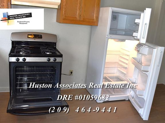 5th image of 404 W Oak St APT 4