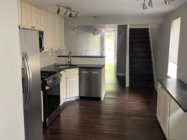 221 S Washington St, Baltimore, MD 21231