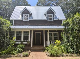 186 Lake Oglethorpe Dr, Arnoldsville, GA 30619