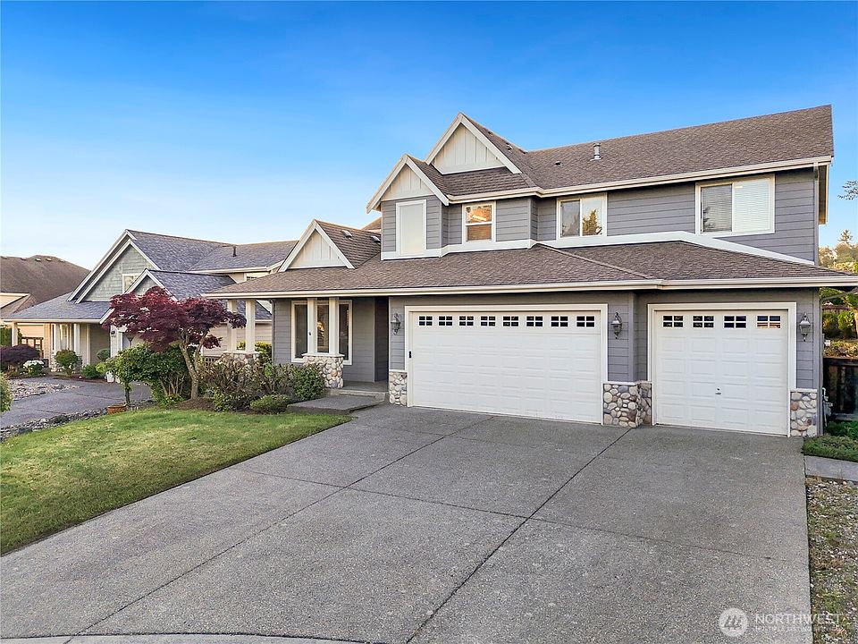 1st image of 1818 Beacon Court NE