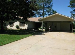 1816 Venus Dr, Bossier City, LA 71112