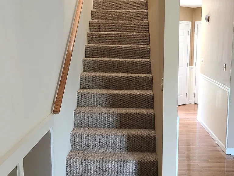 1526 Old Oak Ln — Photo 15