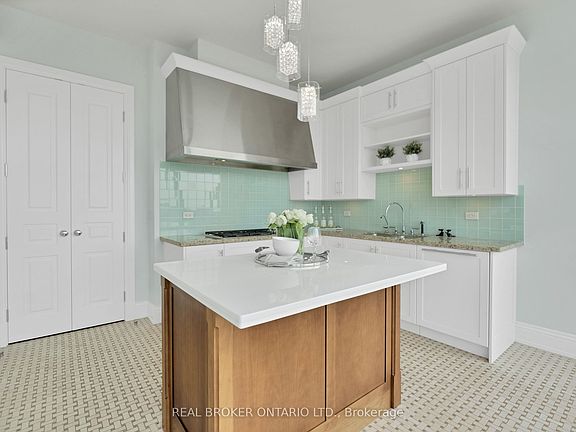 3rd image of 183 Wellington St W #3803