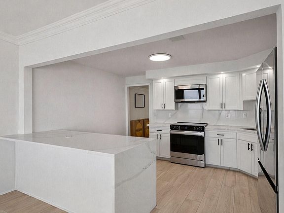 5th image of 111 N Pompano Beach Boulevard #1801