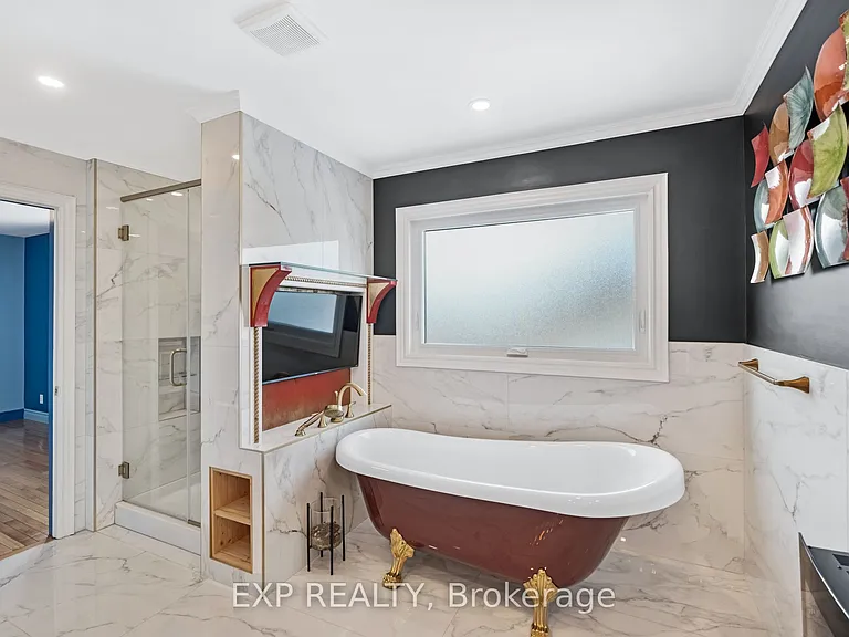 598 Lyman Blvd — Photo 30