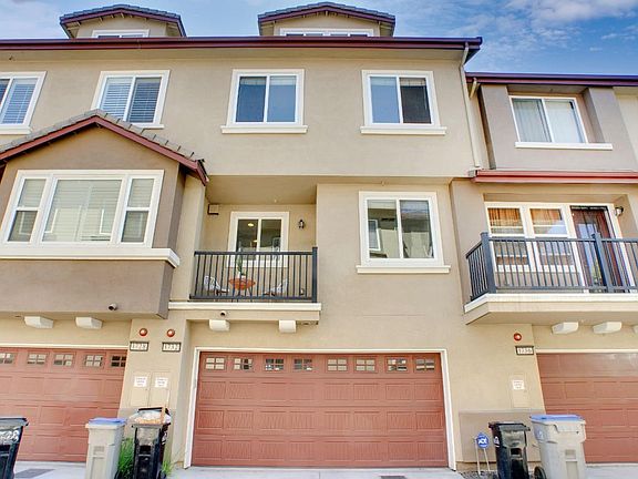 5th image of 1732 Avenida Elisa