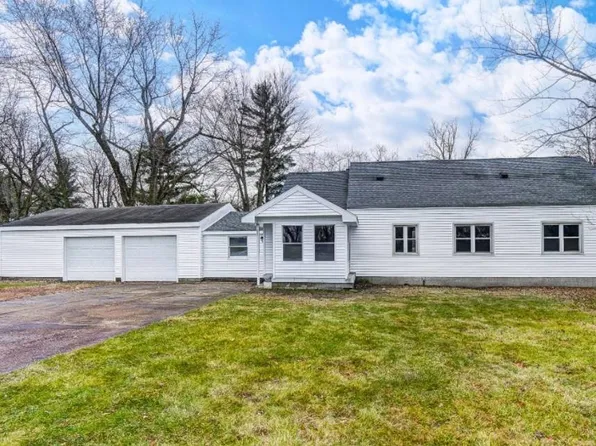 1609 Reed Rd, Lima, OH 45804