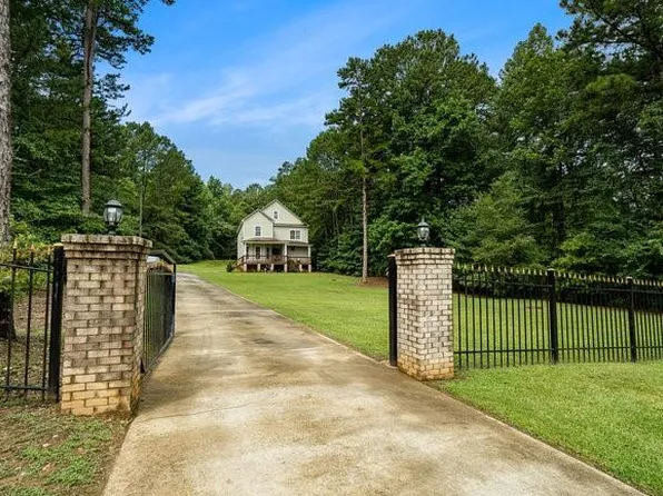 7515 Petersburg Rd, Fairburn, GA 30213