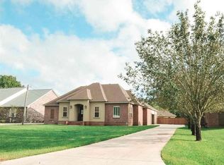 44355 Edna Delaune Rd, Saint Amant, LA 70774