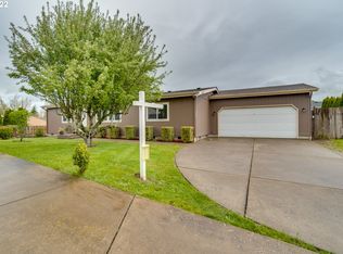 1855 Michigan City Ln NW, Salem, OR 97304