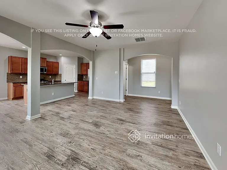 1377 Worcester Trl — Photo 5