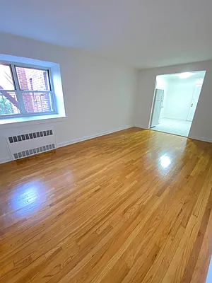 Rented by Contact Realty | media 10