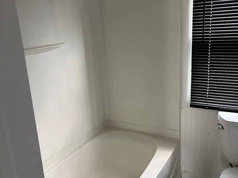 31 Hudson Ave #2 — Photo 12