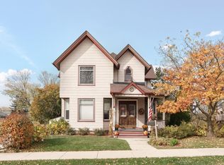 151 S Main St, Juneau, WI 53039
