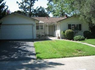 643 Saint Claire Dr, Palo Alto, CA 94306