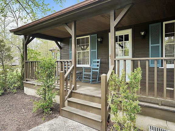 Covered front porch to relax