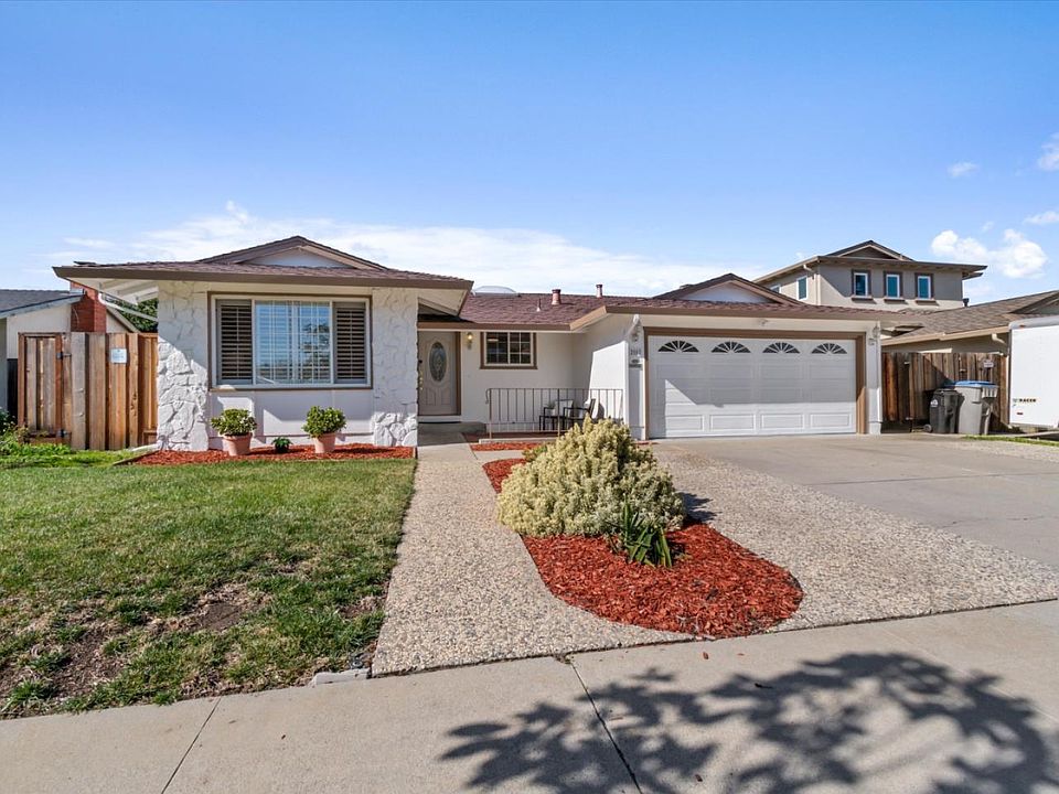 1st image of 2807 Smithers Dr