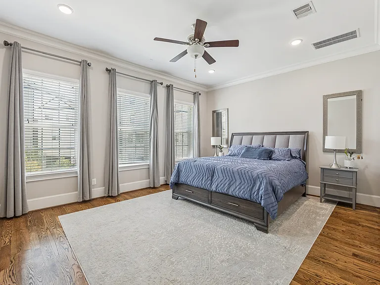 921 Dunleigh Meadows Ln — Photo 5