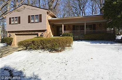 1st image of 8630 Redwood Dr