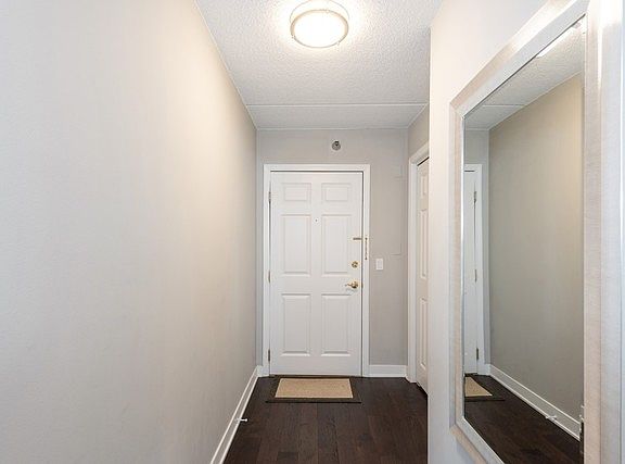 3rd image of 7081 W Touhy Ave APT 405