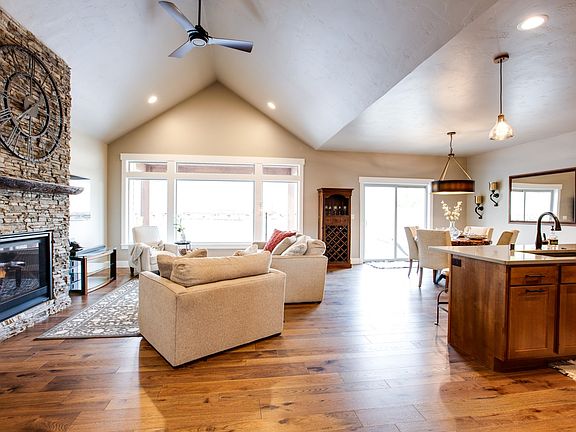 4th image of 4903 E Summercrest Ct
