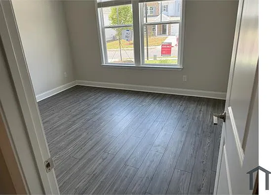 850 Elderberry Ct #1 — Photo 14