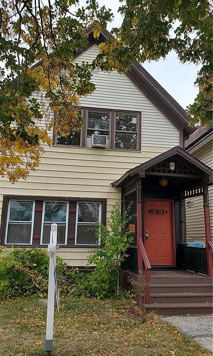 1st image of 300 Maryland St
