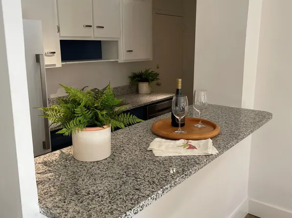 2277 Union Ave, Memphis, TN 38104