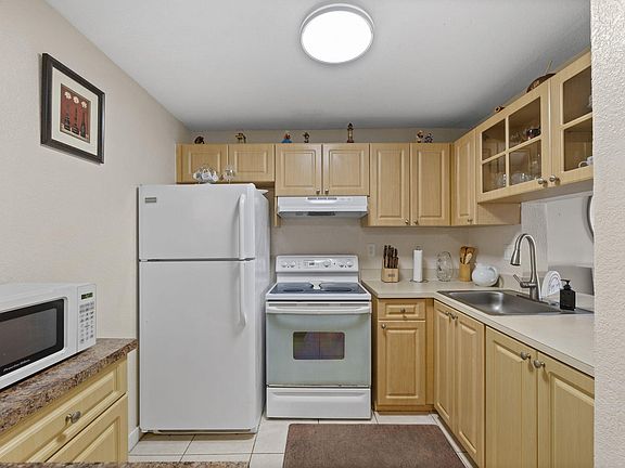 3rd image of 9310 Fontainebleau Boulevard #312