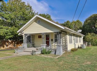 2021 W Atlantic St, Springfield, MO 65803