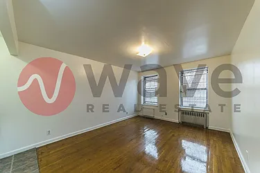 Rented by Wave Real Estate Group