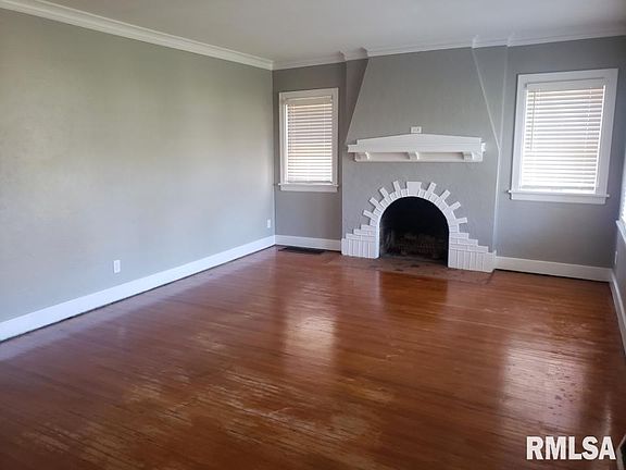 5th image of 1202 E Richwoods Blvd