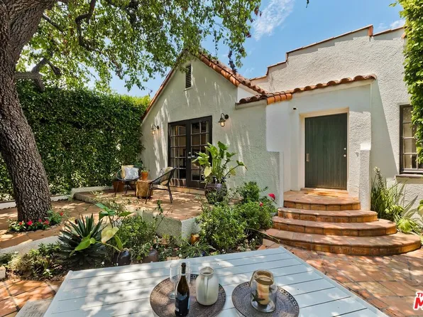 8859 Rosewood Ave, West Hollywood, CA 90048