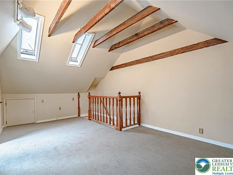 239 E Church St — Photo 30