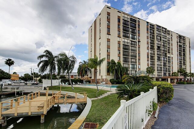 Waterfront complex