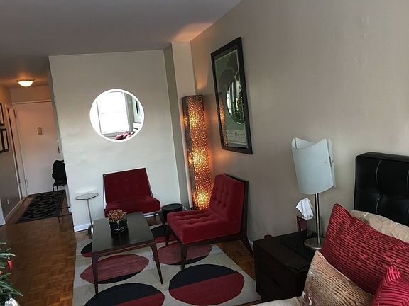 4th image of 105 3rd Ave #6F